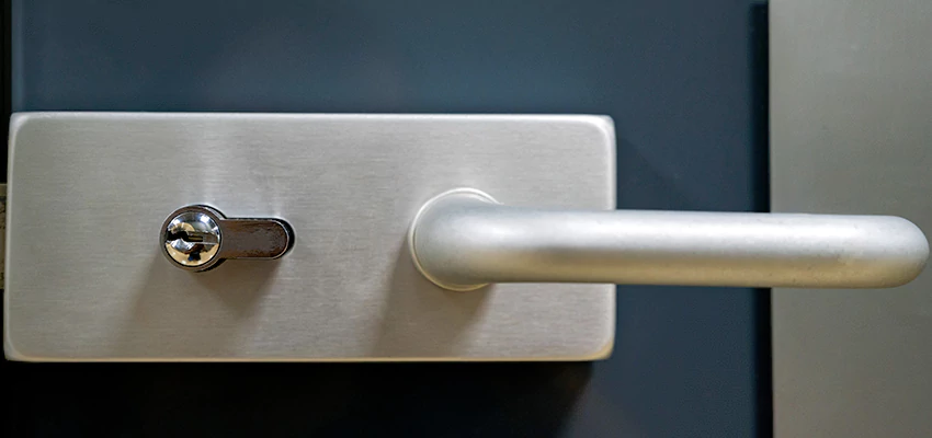 Change Patio Door Locks in Lemon Hill, California