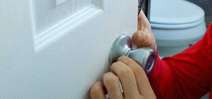 Vintage Door Knob Replacement in Lemon Hill, CA